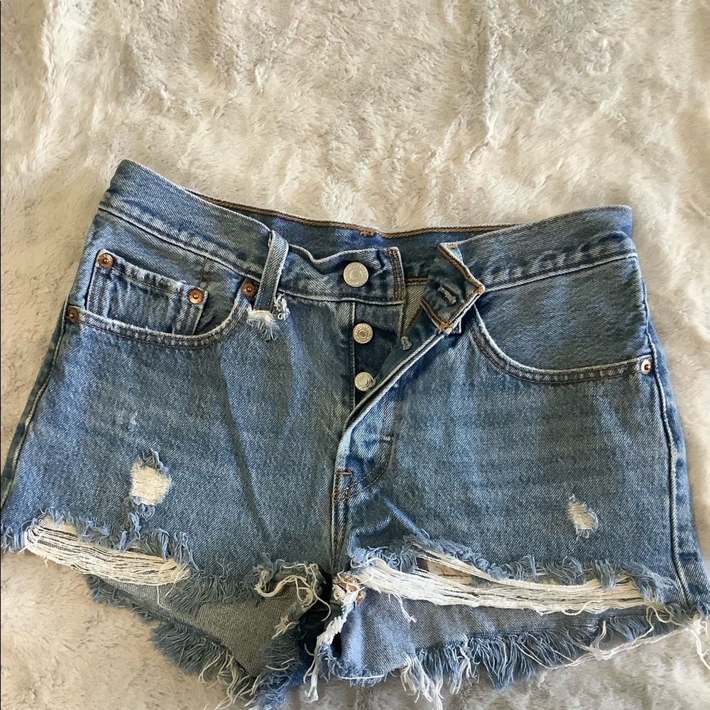 Women’s Levi Shorts